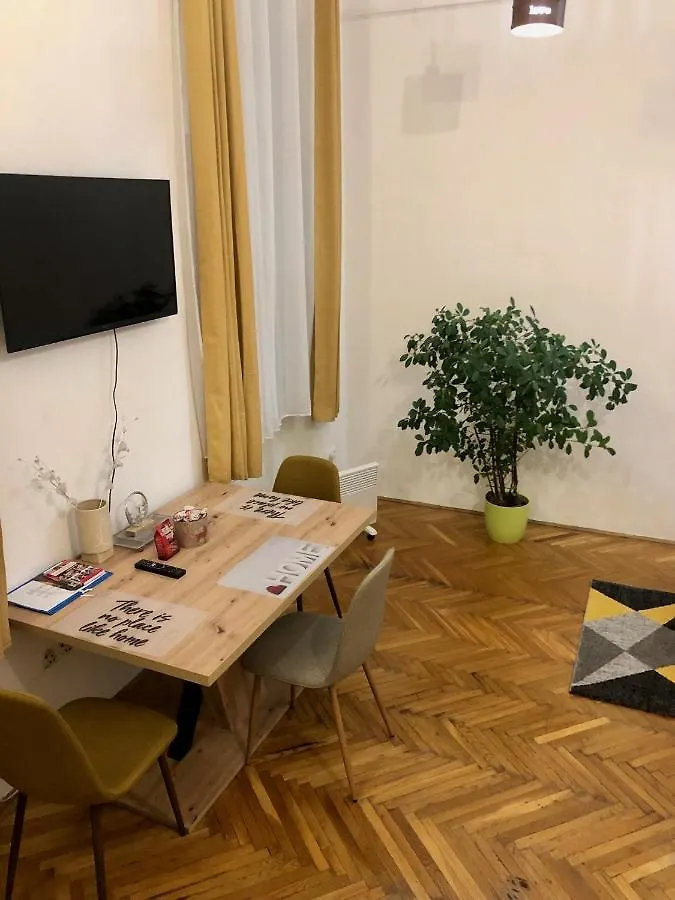 בודפשט The Poet'S Apartment